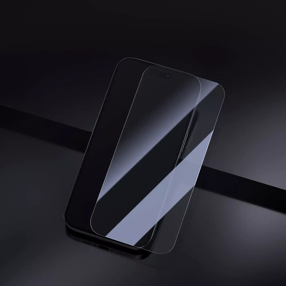 محافظ صفحه نمایش نیلکین مدل H Plus Pro مناسب برای گوشی موبایل اپل iPhone 16 Pro Max به همراه کیت نصب