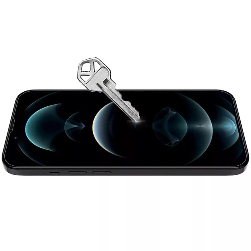 محافظ صفحه نمایش نیلکین مدل H Plus Pro مناسب برای گوشی موبایل اپل iPhone 16e/14/13/13 Pro
