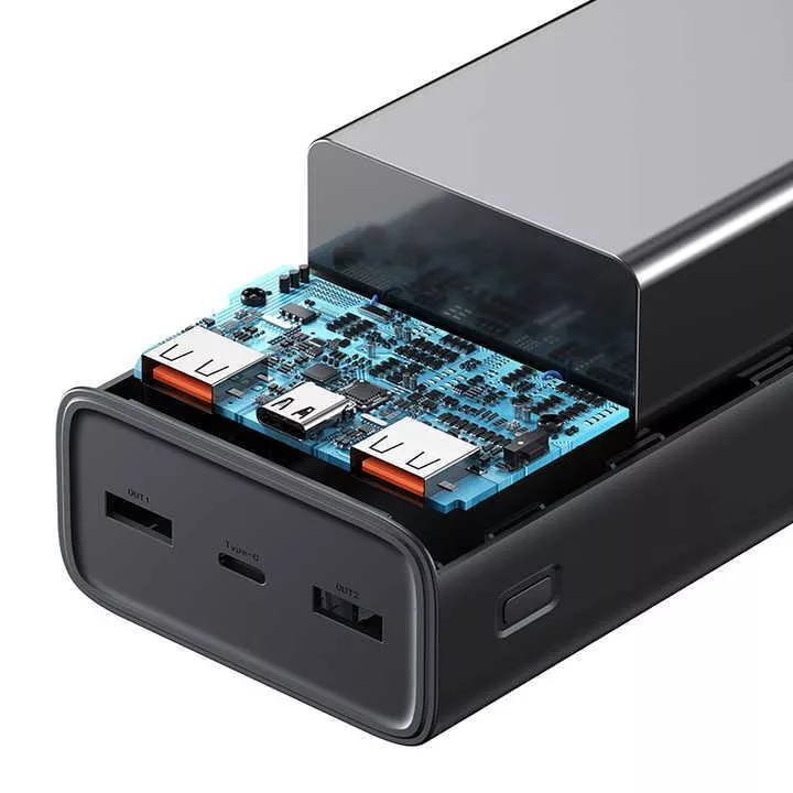 پاوربانک یوسمز مدل CD185 ظرفیت 30000 میلی آمپر ساعت به همراه کابل USB-C