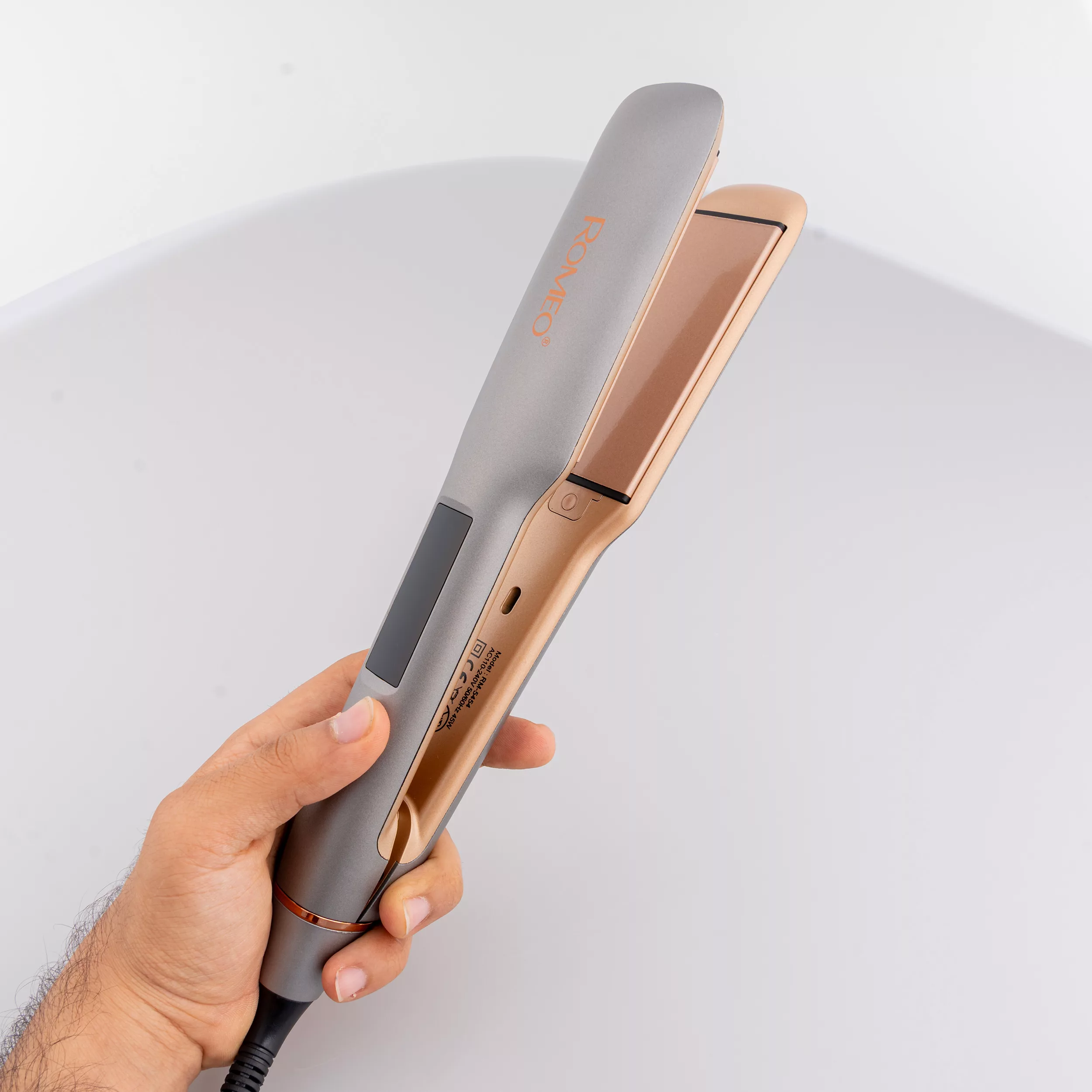 اتو مو حرفه ای رومئو مدل RM-5454