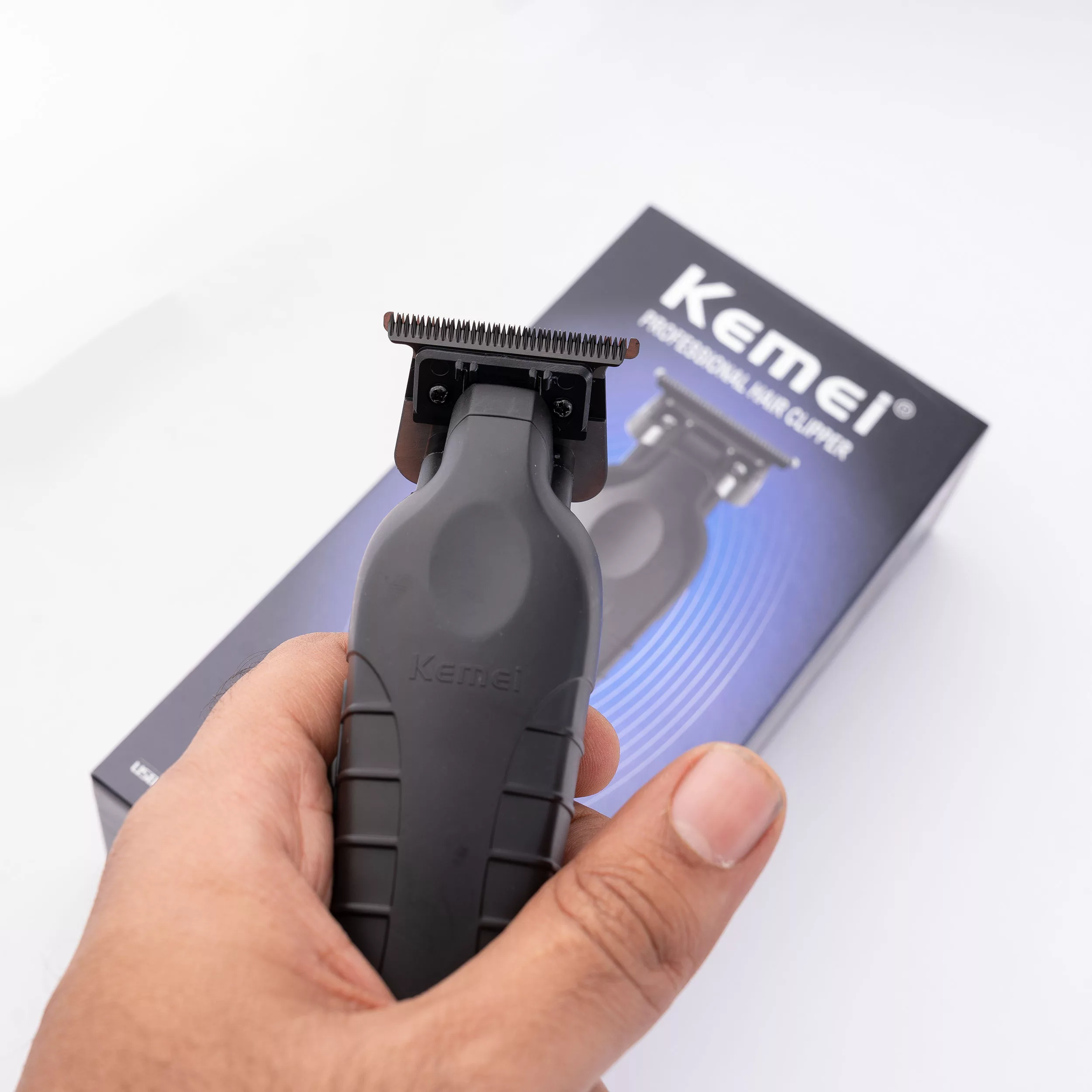 ماشین اصلاح موی صورت و بدن کیمی مدل KM-2299