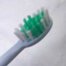 مسواک برقی مدل IPX7 به همراه سری یدک